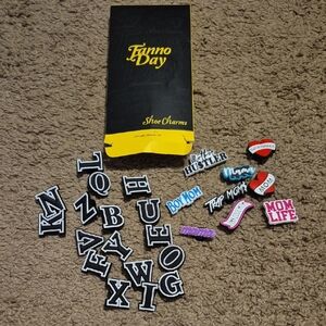 Funno Day Shoe Charms Set